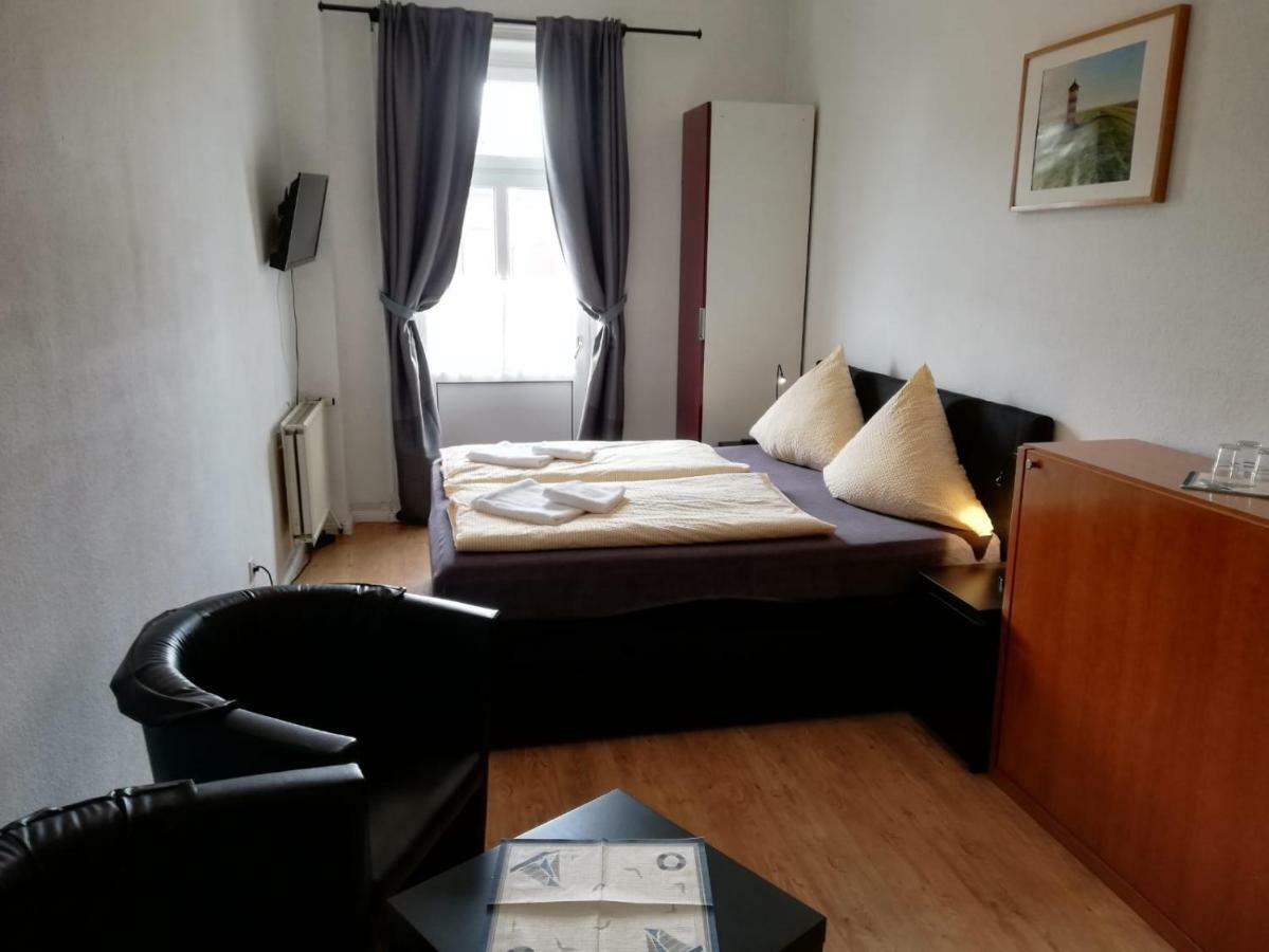 Hotel Hohenzollernhof Куксхафен Экстерьер фото